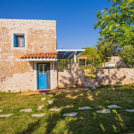 Kinali - Tradational Greek In Kayakoy Villa *