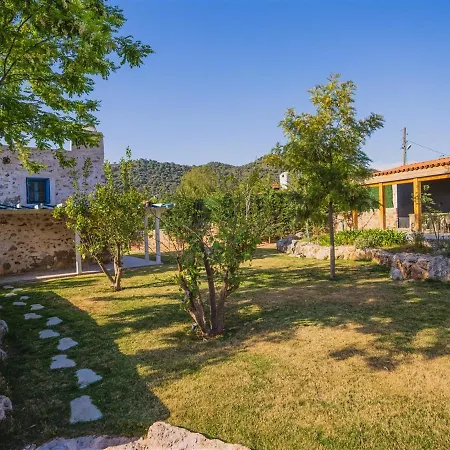 Kinali - Tradational Greek In Kayakoy * Fethiye